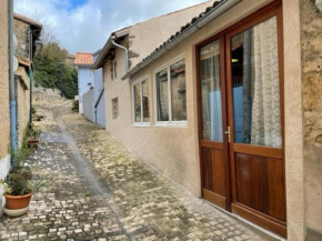 appartement Loft-atelier à Vivonne